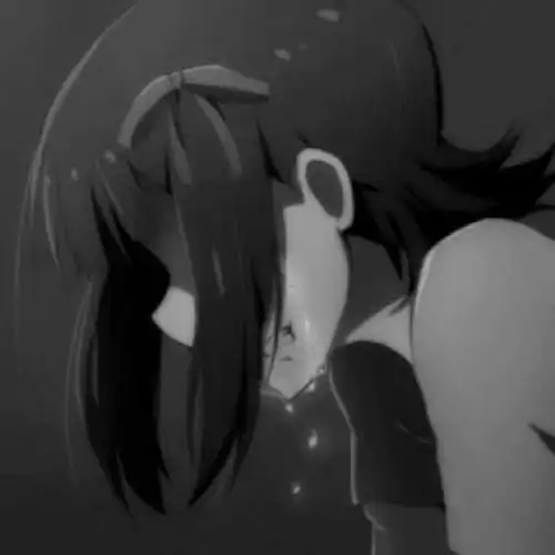 哭泣二次元动漫女头女孩子输就输在她根本没想赢 只想被爱.