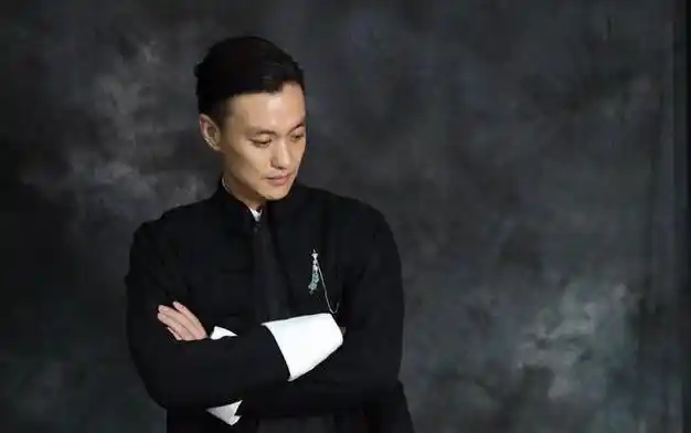 爱的修学旅行大爆料周一围用护手霜擦脸引热议