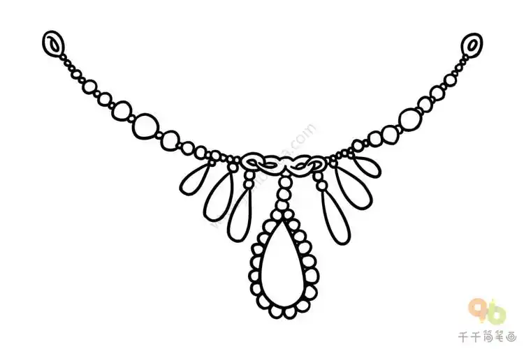漂亮的宝石项链简笔画