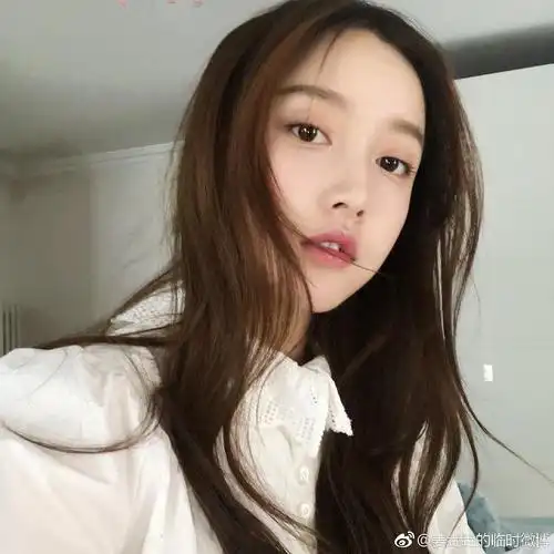 新的一天从发图开始(姜贞羽)