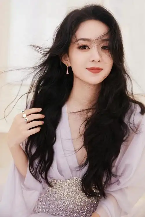 赵丽颖卷发造型紫纱曼曼如仙女下凡网友她又恢复泡剧组生活