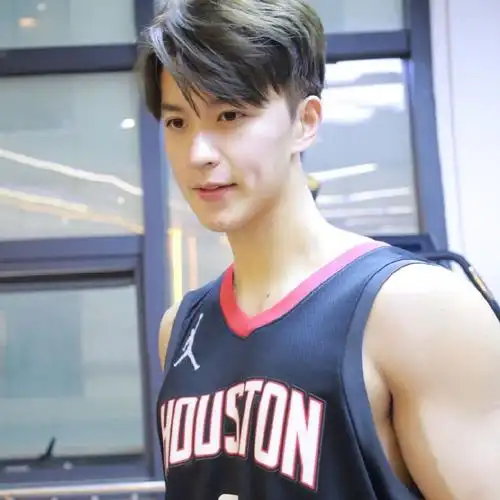 猎豹队长雷华sama