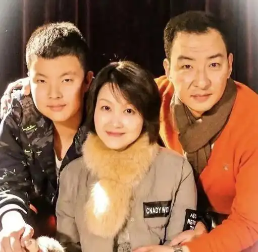 演员郝平:我这辈子最正确的决定,就是娶了不嫌弃我穷的妻子