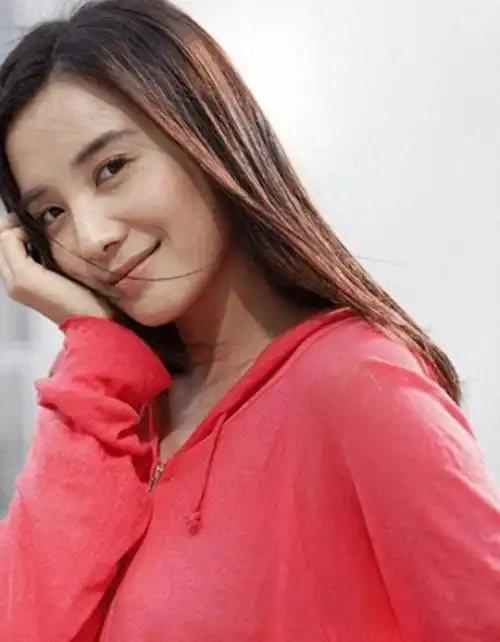 "阅男无数"小宋佳:知三当三纠缠多个已婚男,如今42岁嫁不出去