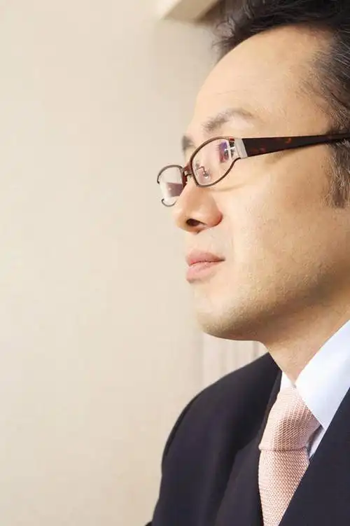 东方人,中年人,商务人士,商务,亚洲,眼镜,肖像,男人,男性,亚洲人,彩图