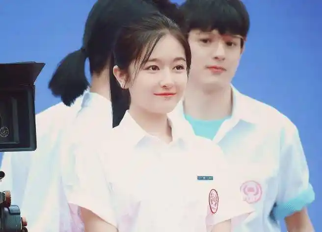 《初恋》后赖冠霖再官宣校园剧!女主还是"甜美女神",我爱了!