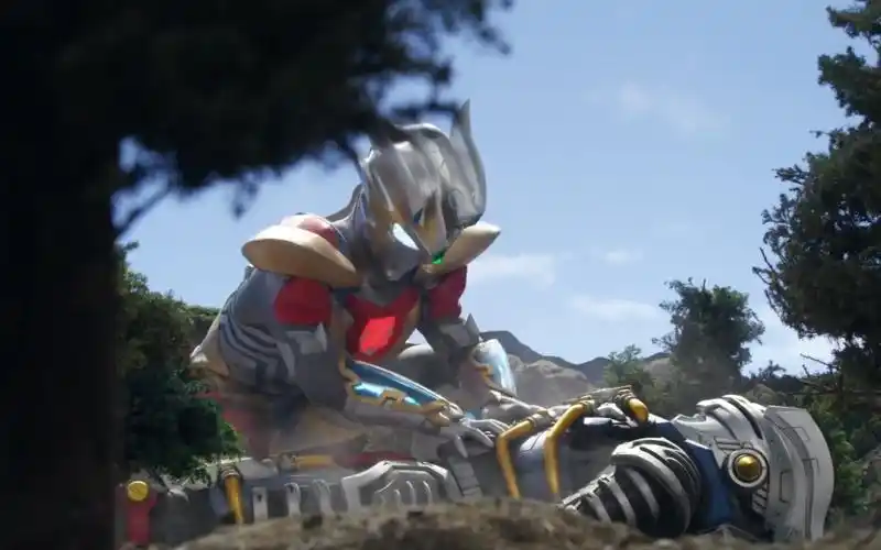 高清1080p无水印泽塔奥特曼ultramanzep23变身和战斗cut