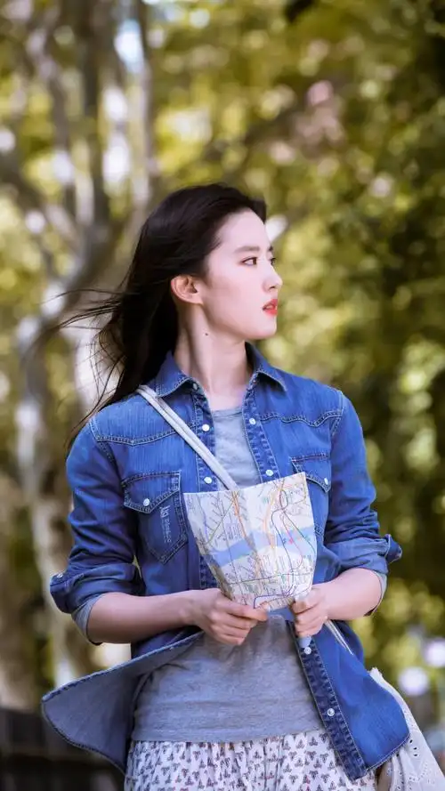 刘亦菲美照小集!