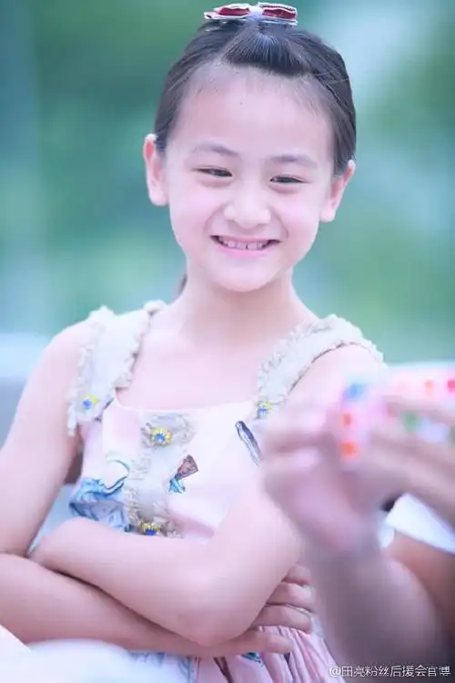 森碟长成大姑娘了