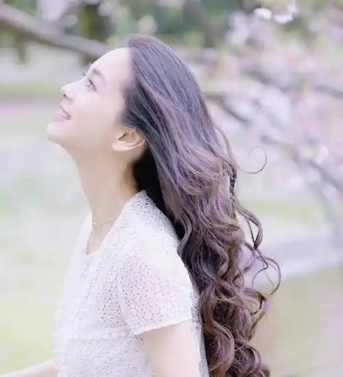 angelababy樱花随拍照,简直美出天际,网友:少女感十足_时候_照片_演技