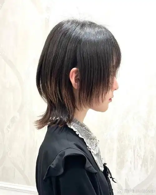 最火狼尾女士短发,个性新潮流,引领回头率新高度|狼尾|短发|发型_新浪