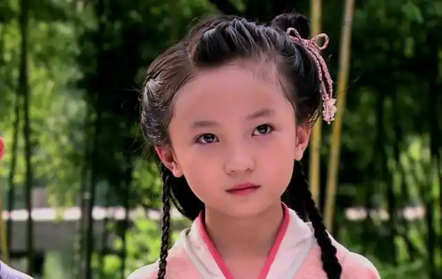 08年惊艳世界的林妙可,12岁与38岁演员拍亲密戏,现状却令人唏嘘