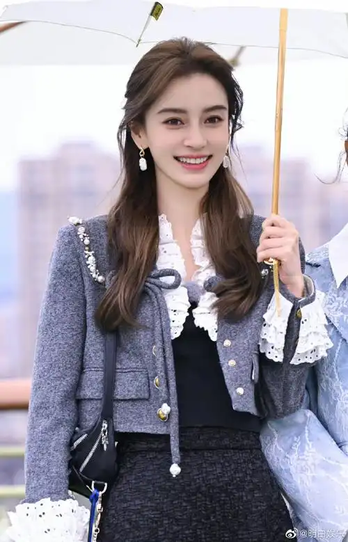 奔跑吧小香风造型#angelababy奔跑吧小香风造型96 ,是小公主没错啦