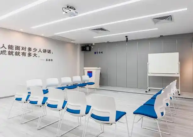 南昌当众讲话技巧训练-地址-电话-新励成口才培训