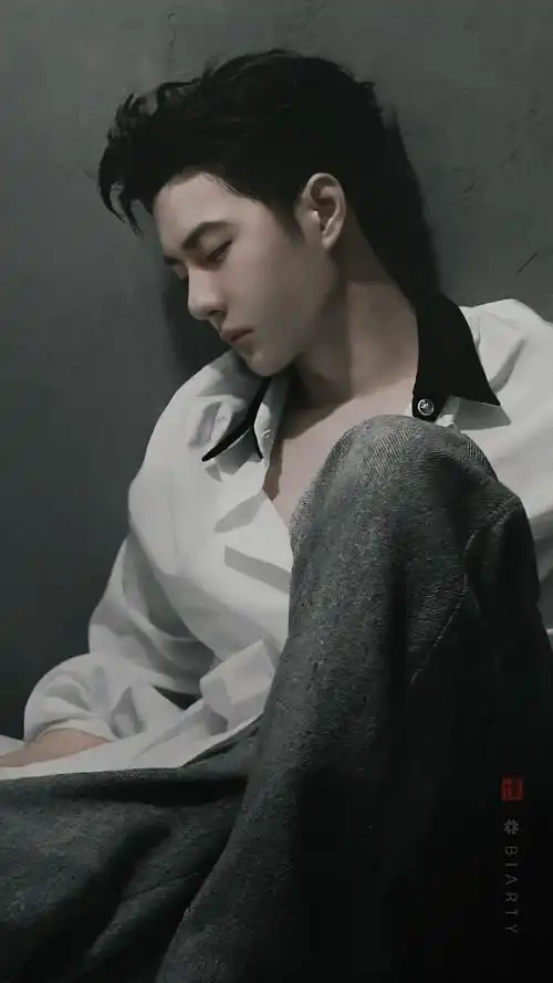 《无名》专访的老修图,选取部分重发下cr:#王一博#gq2022十月刊官图