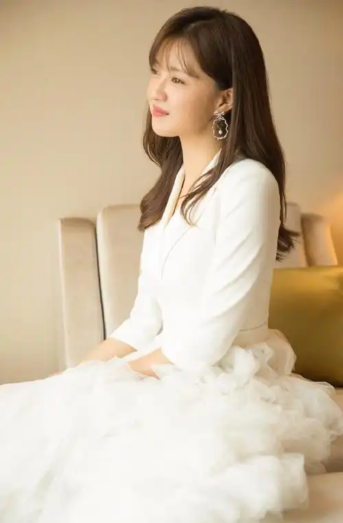 傅晶白裙优雅写真图片69