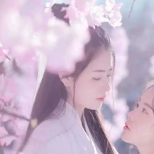 闺蜜真人古风头像