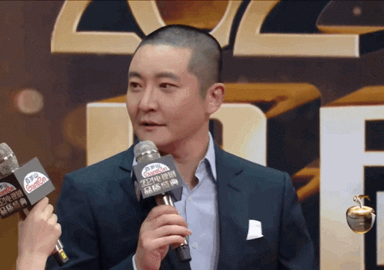 郭京飞寸头##郭京飞光头造型