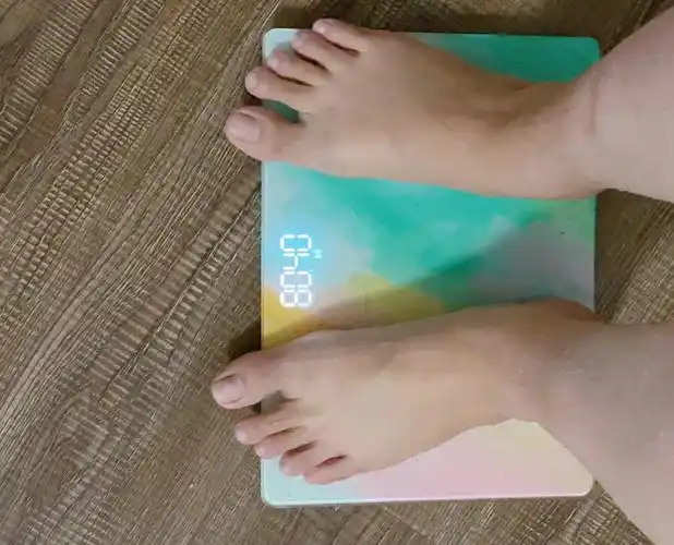 姐妹们1米76体重160斤你们都是多重