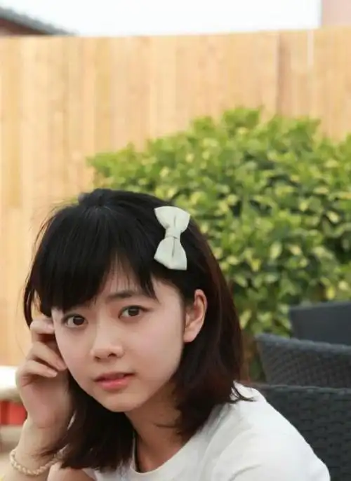 女星20岁时的样子,陈都灵清秀,baby时尚,热巴太美腻了_谭松韵