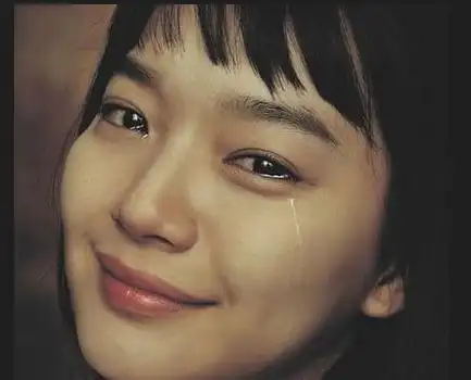 流泪的妈妈淘淘高中时,家长会少了,商灵玉内紧外松,密切关注孩子的