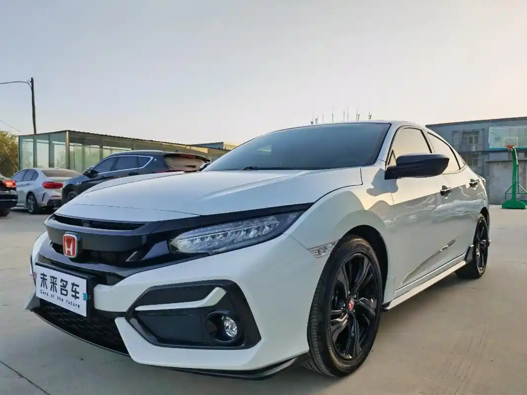 本田 思域 2021款 hatchbac.最新到店本田 思域 - 抖音