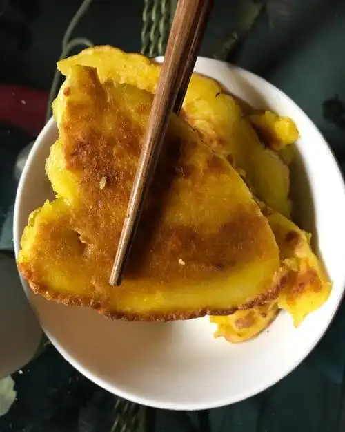 faye--做的面粉粑粑