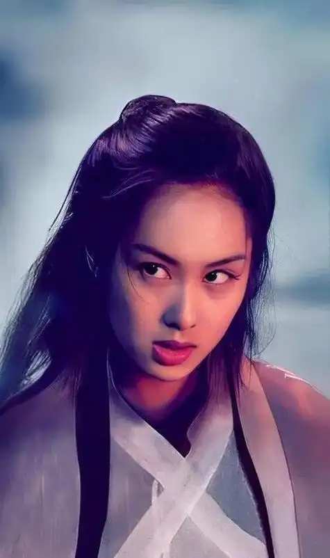 朱茵壁纸朱茵饰演的紫霞仙子是最经典的角色