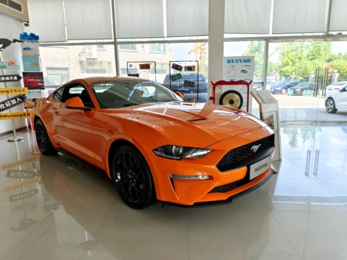 36.98万起 2021款福特mustang上市 提供全新配色