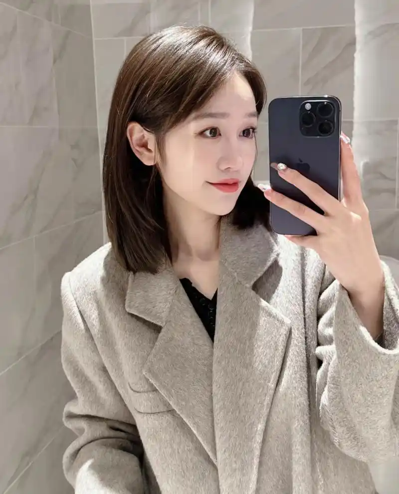 2023 春夏发型 齐肩锁骨发 2023 春夏发型 齐肩锁骨发 减龄 气质 甜美