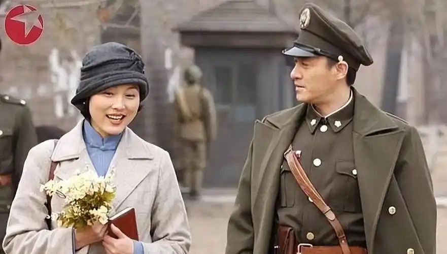 演员张延:嫁大5岁香港丈夫,婚后生一女,如今女儿比她还漂亮_金城_工作