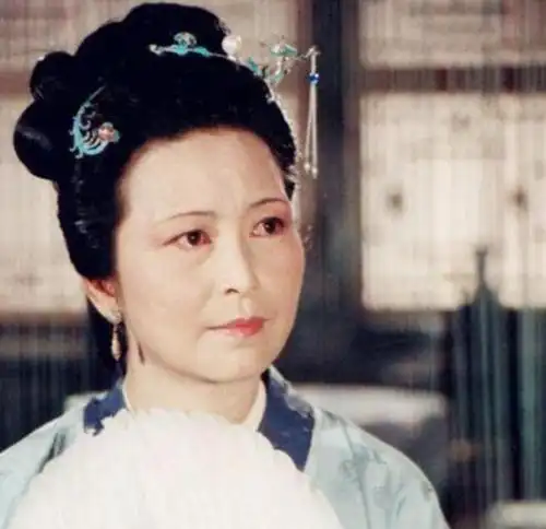 红楼梦从绣春囊事件看邢夫人的寒门出身和大家风范