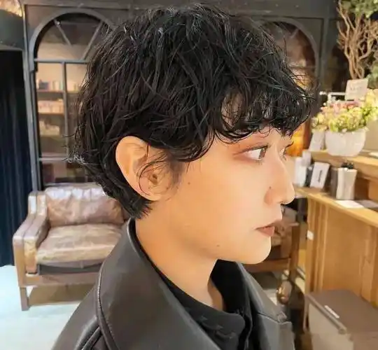 超短烫做个飒又迷人小混蛋