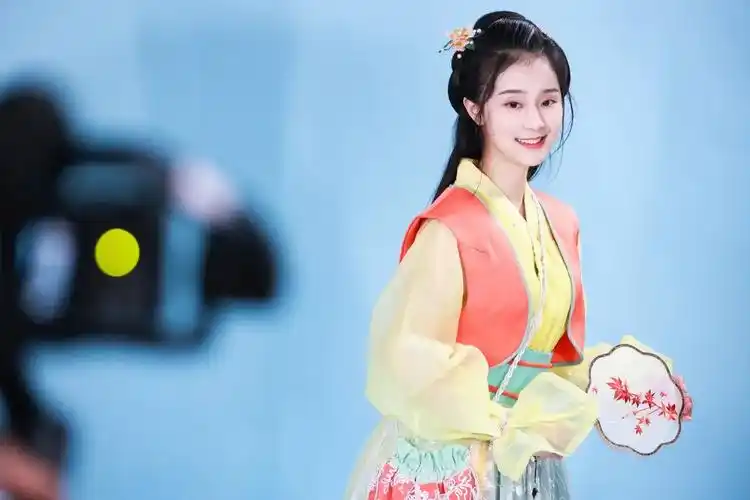 垂直入坑,这些宝藏演员终于要火了|山河令|龚俊|张哲瀚_新浪新闻