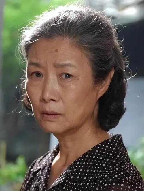 83岁老戏骨吕中嫁给镇元大仙吴桂苓一双儿女皆是龙凤