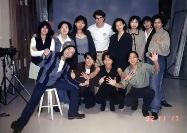 黄家驹情史(五位女友:gari,潘先丽,林楚麒,简小姐,rita) 谁才是他的最