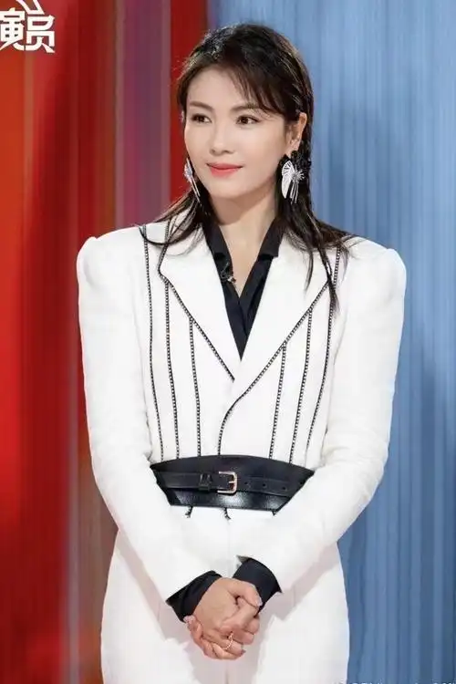 2021年秋季明星刘涛同款显瘦白色连体裤 - 馨菲欧美高端女装批发