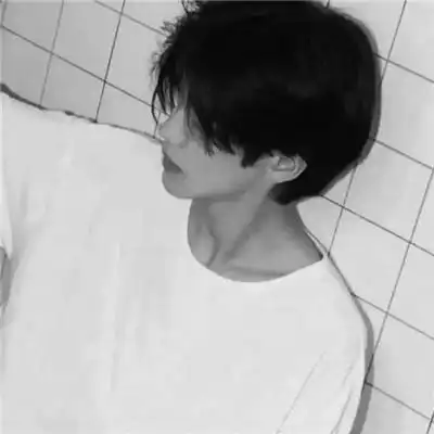 黑白头像深情男生霸气冷酷图片