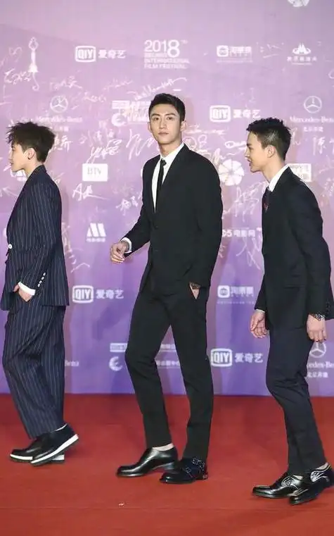 一,黄景瑜身高及个人资料是什么?