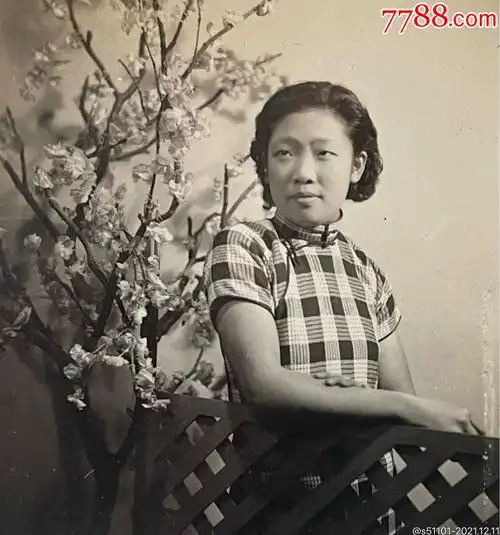 民国时期旗袍美女照