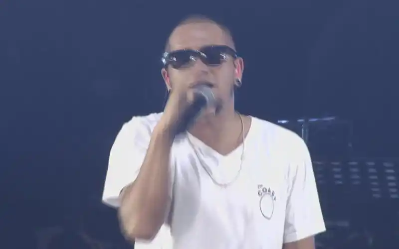 【张震岳】自由 a-yue chang comes live concert 2014 说爱我 说爱我