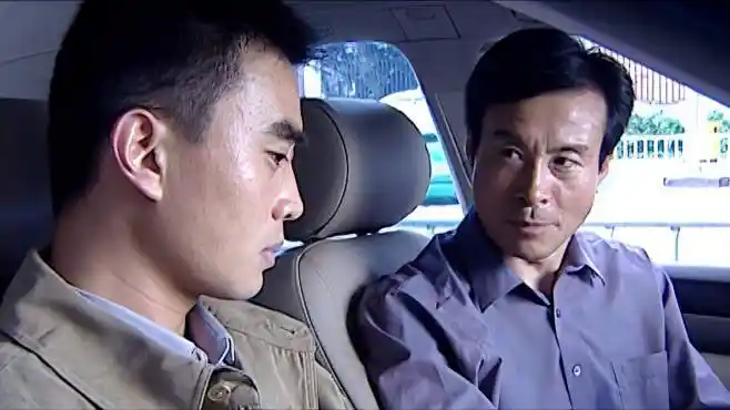 罪域:李子涛为了政绩早早结案,周局长却觉得有隐情,私下调查-影视综