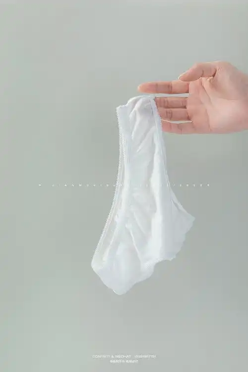 一次性内裤摄影丨南极人简木视觉女士内衣产品拍摄