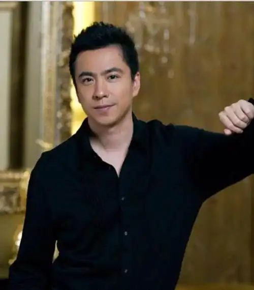 从天之骄子到欠款68亿王中磊的失败到底是吃了女明星的亏