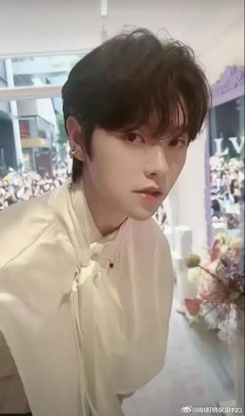 肖宇梁终极笔记##肖宇梁滑雪随拍##肖宇梁清冷贵公子##肖宇梁梦回