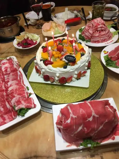 丰盛的生日午餐!