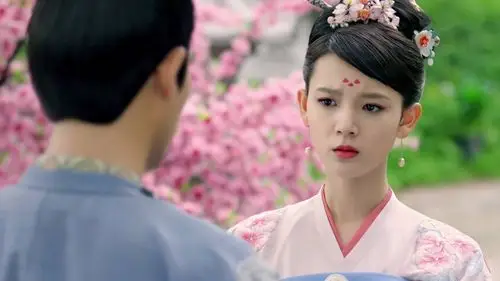 陈瑶《柜中美人》胡飞鸾