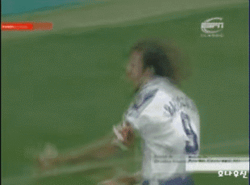 简单粗暴大力任意球,一支穿云箭!