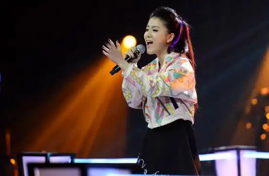 《好声音》李嘉格微博透露疑似被淘汰 那英小组冠军或属陈冰?