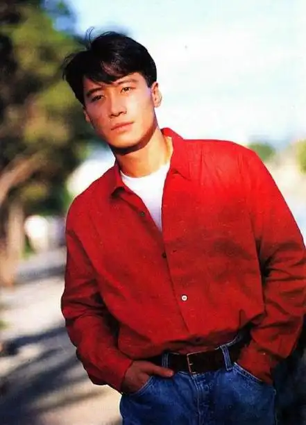 没想到57岁的黎明会以这种方式在2024年初实现声誉暴涨